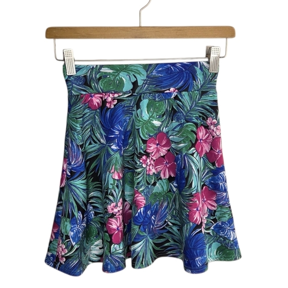 Charlotte Russe Tropical Hawaiian Floral Circle A-line Skirt Size XS